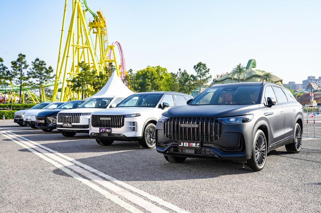 Omoda и Jaecoo: знакомимся на китайском автодроме