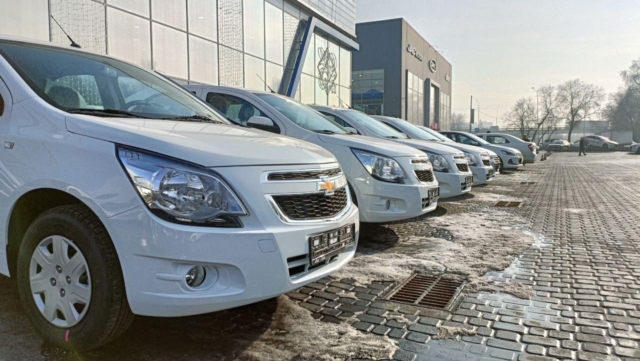 В Узбекистане сократилось производство Chevrolet Cobalt и Onix
