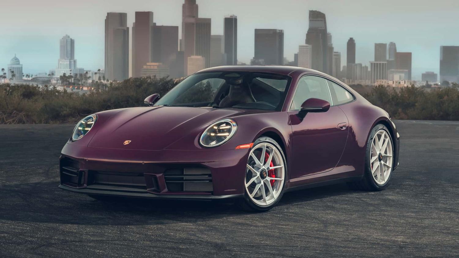 Porsche презентовал 911 Carrera S с механической коробкой передач
