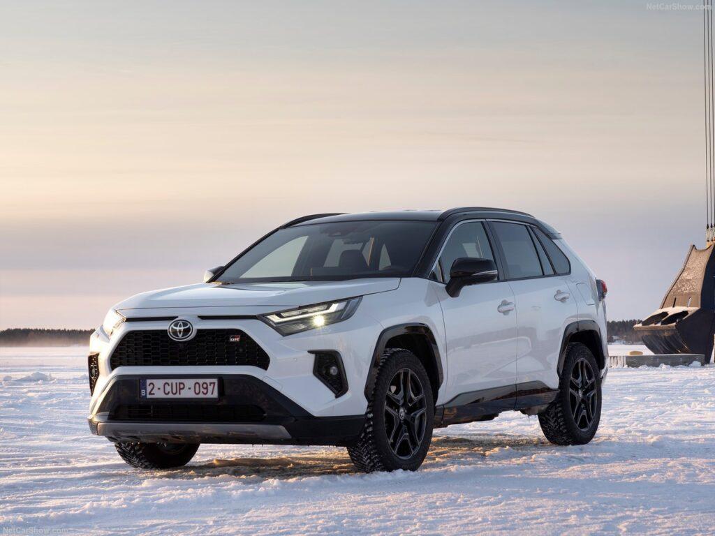Toyota RAV4 стал самым продаваемым автомобилем в мире по итогам 2025 года