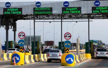 С начала года в Казахстане совершено 62 млн поездок по платным дорогам